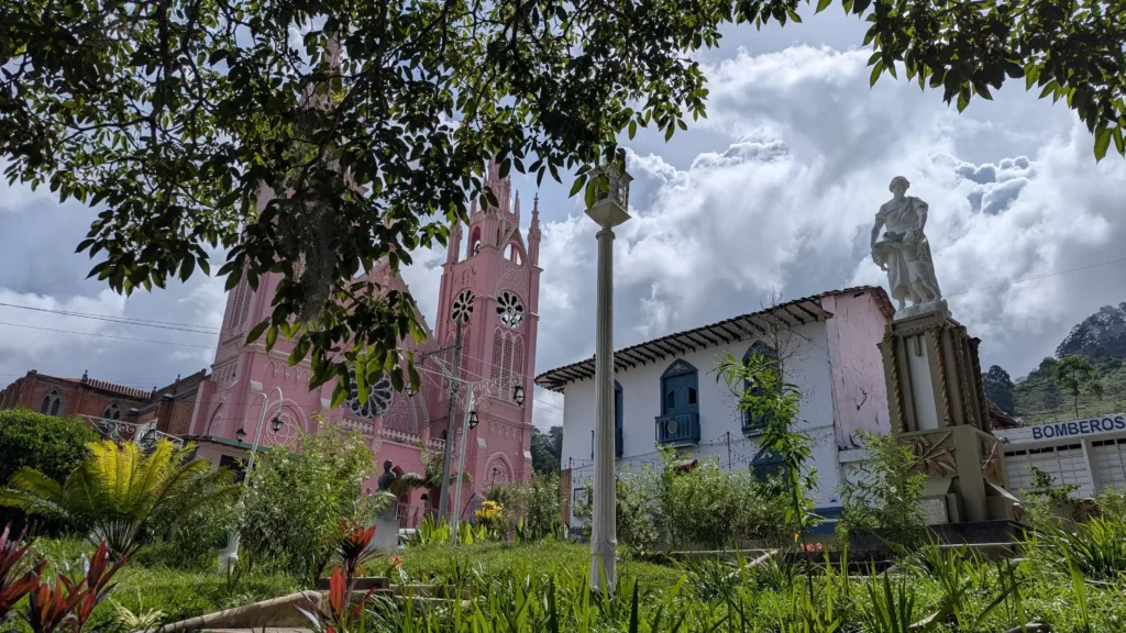 Eine Kirche von Jericó.